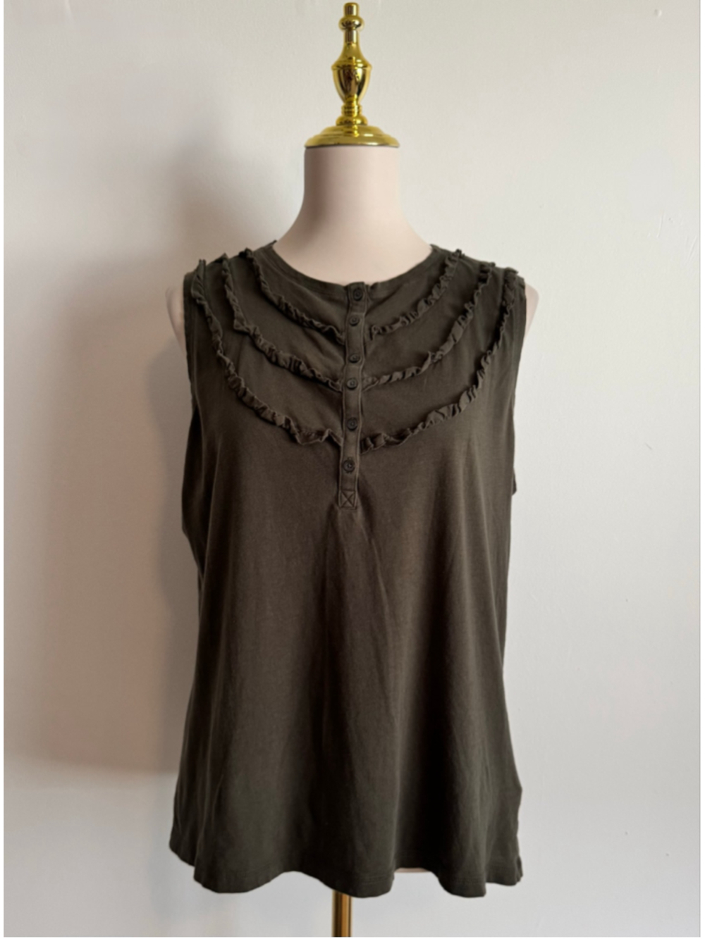 Women's Lands' End Canvas Olive Sleeveless Ruffle Tank Top Size L